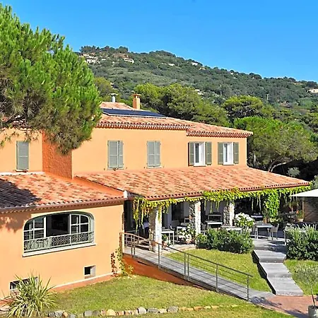Villa Cargese