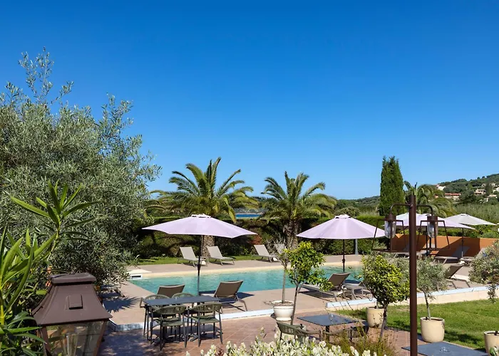 Villa Cargese Villa